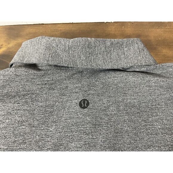 Lululemon Men’s Size 2XL Heathered Gray Polo Short Sleeve Shirt - Picture 9 of 10